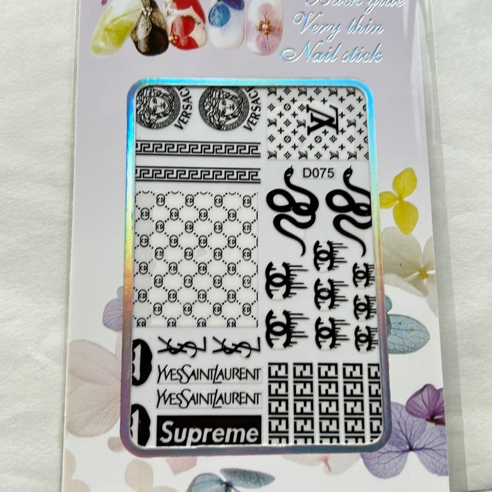 LUXURY NAIL STICKERS